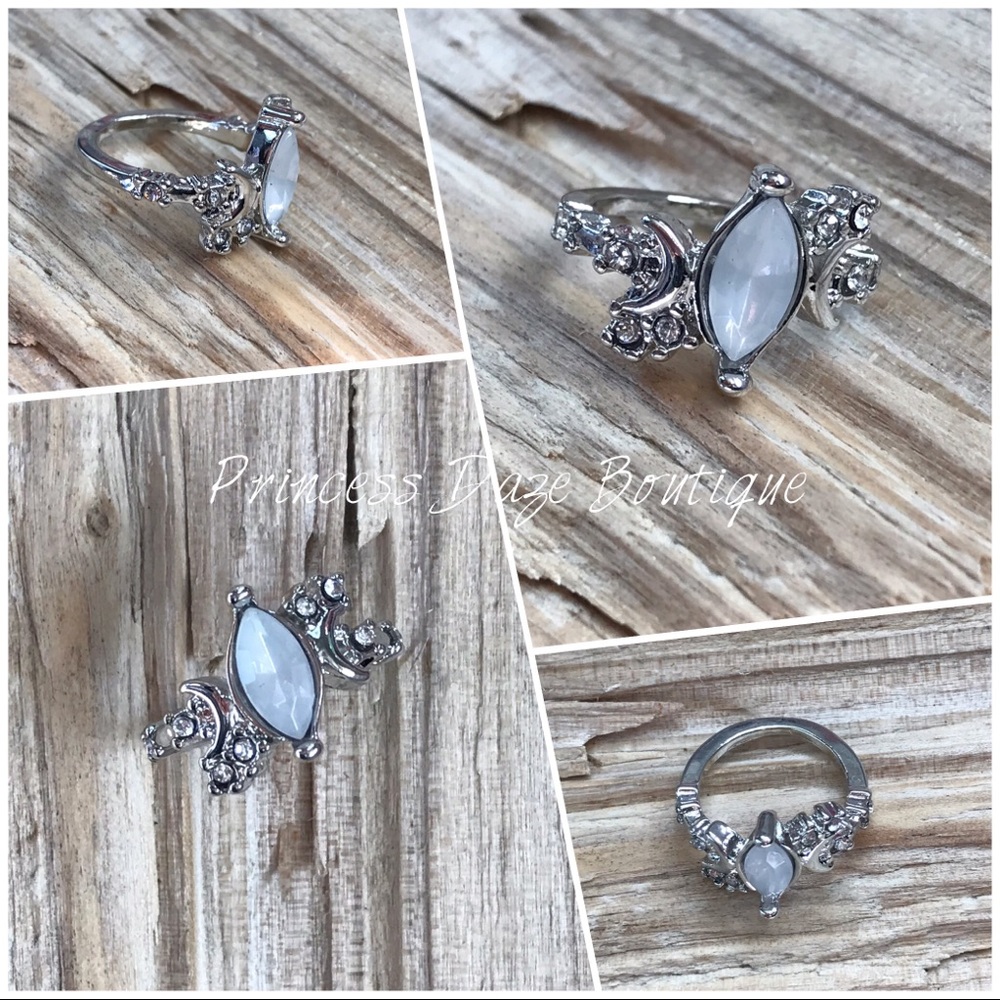 Silver Moon White Opalite Ring Size‎ 6